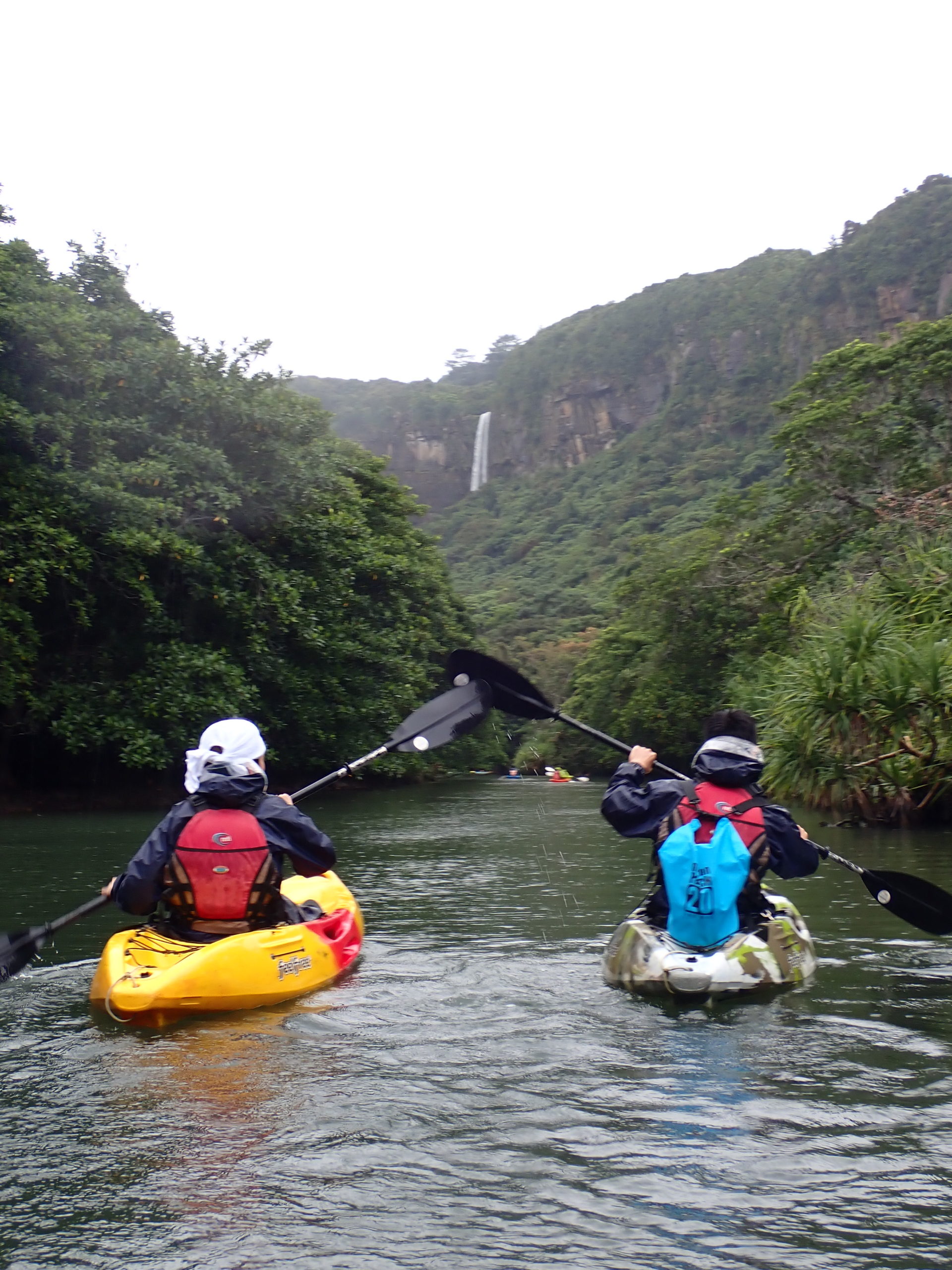 雨だって良い思い出！ピナイサーラの滝カヌーツアーで西表島のジャングルを満喫！